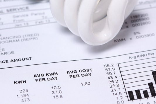 How to Lower Your Energy Bill in Summer Without Overworking Your AC